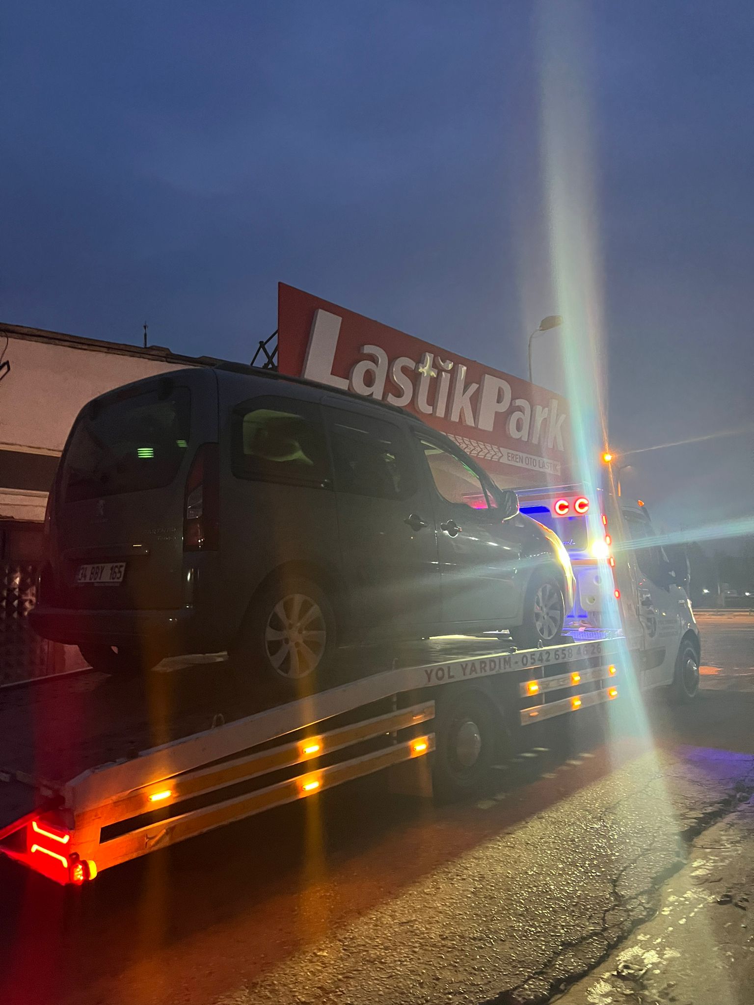 En yakın oto elektrik 